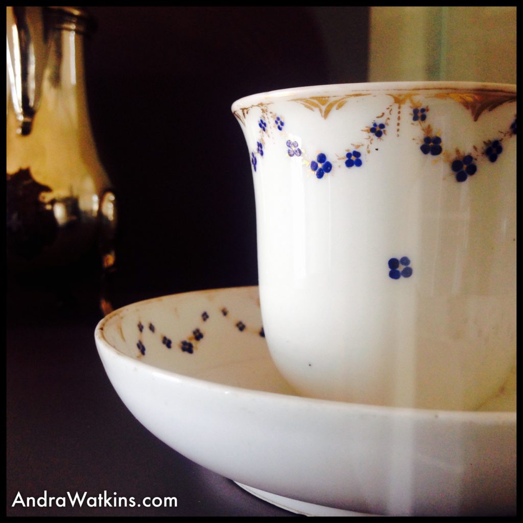 Nyon Castle houses a porcelain museum.